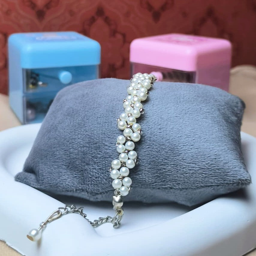 Pearl Glow Bracelet
